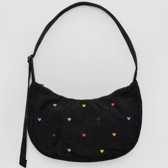 NWT Baggu Crescent Bag Medium - Embroidered Hearts - Picture 3 of 6